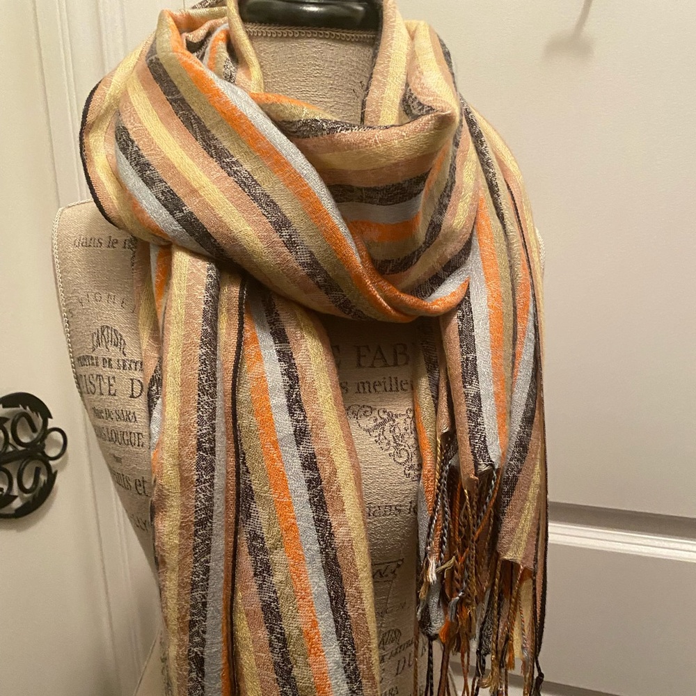 Striped pashmina